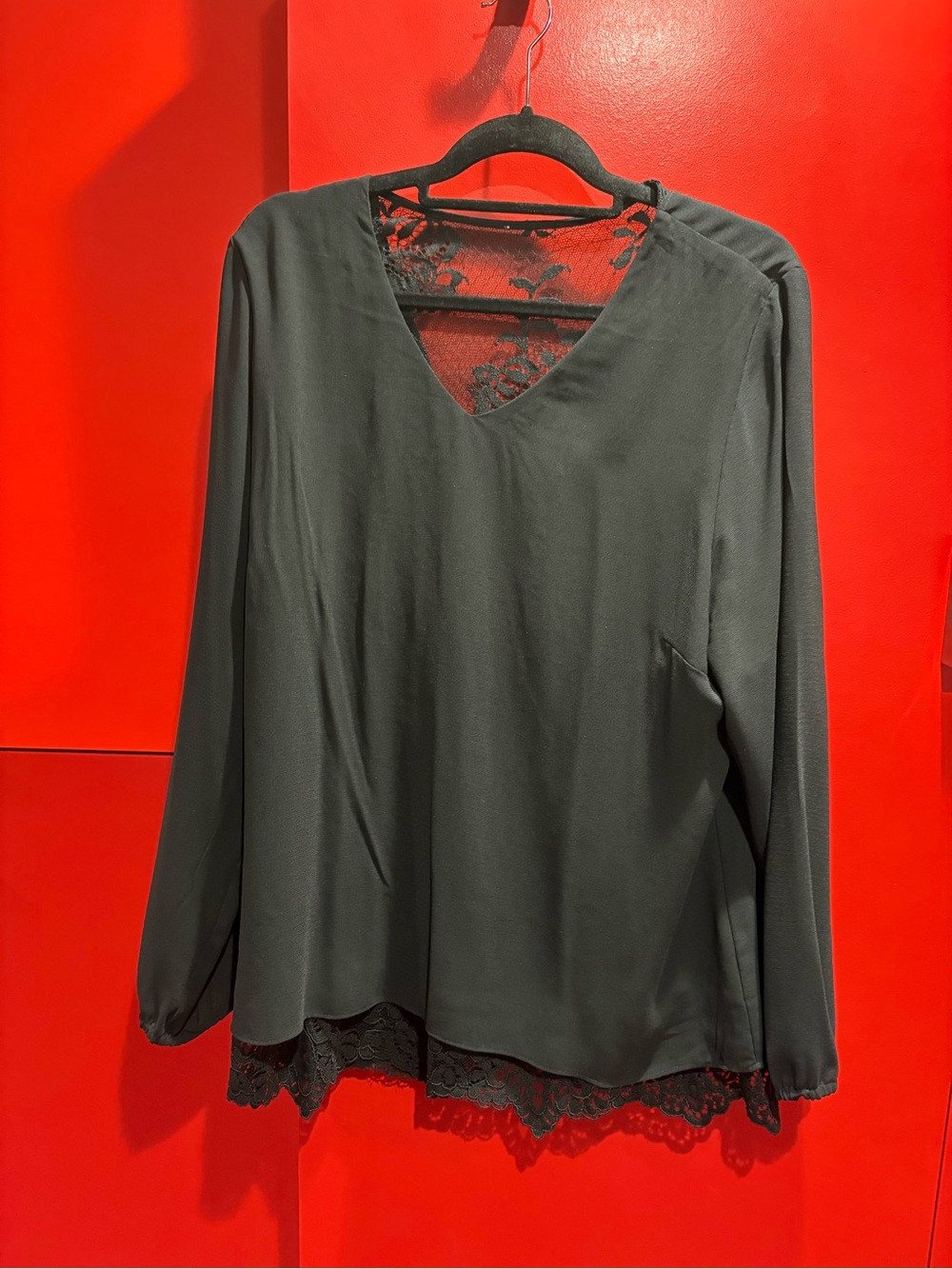 CAbi Black Long-Sleeve Lace-Trim Tunic